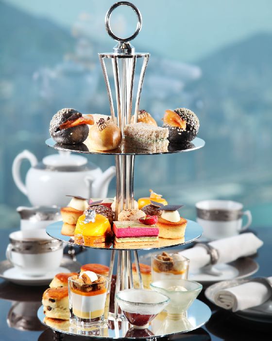 The Lounge & Bar at The Ritz-Carlton, Hong Kong